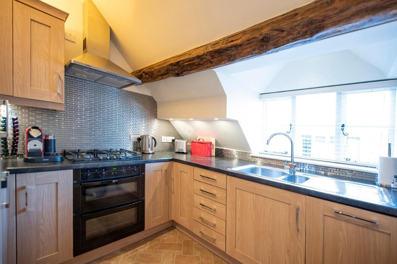 Neroli River View Apartment Bourton-on-the-Water Екстериор снимка