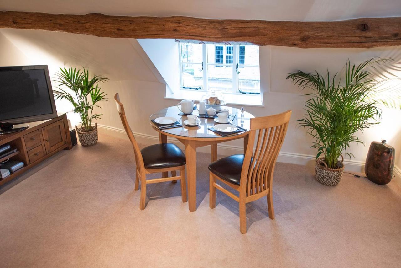 Neroli River View Apartment Bourton-on-the-Water Екстериор снимка